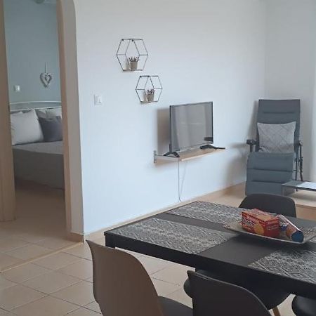 Vasilis Apartamento Rafína Exterior foto